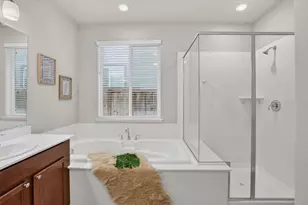 9968 Wagoner Wy, Elk Grove, CA 95757 - Photo 26