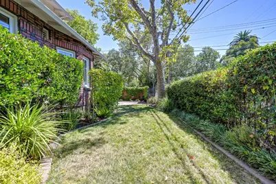 2400 Marshall Way, Sacramento, CA 95818 - Photo 64