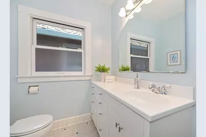 2400 Marshall Way, Sacramento, CA 95818 - Photo 30