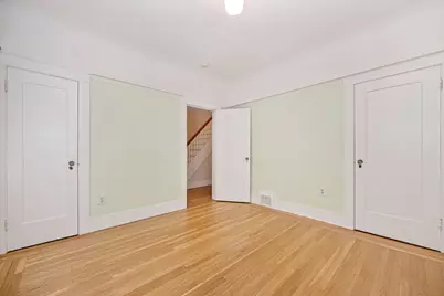2400 Marshall Way, Sacramento, CA 95818 - Photo 32