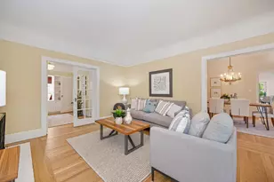 2400 Marshall Way, Sacramento, CA 95818 - Photo 10