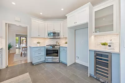 2400 Marshall Way, Sacramento, CA 95818 - Photo 26