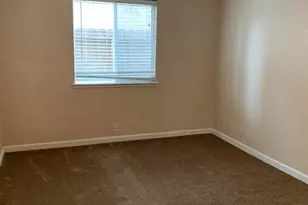 136 S 6th Ave, Oakdale, CA 95361 - Photo 4