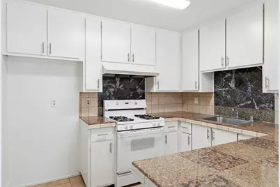 4948 Yucca Way, North Highlands, CA 95660 - Photo 10