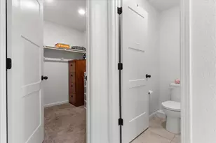 6174 Florence Alley, Citrus Heights, CA 95610 - Photo 64