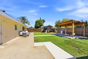 9026 El Carrilo Ct, Elk Grove, CA 95624 - Photo 26