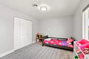 9026 El Carrilo Ct, Elk Grove, CA 95624 - Photo 20