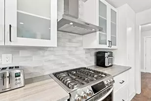 9026 El Carrilo Ct, Elk Grove, CA 95624 - Photo 10