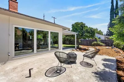 1056 Entrada Road, Sacramento, CA 95864 - Photo 32