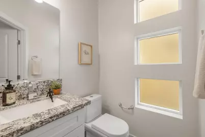 53 Rio Viale Court, Sacramento, CA 95831 - Photo 10