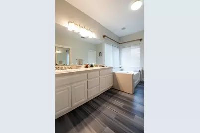 3200 Brookstone Drive, Turlock, CA 95382 - Photo 24