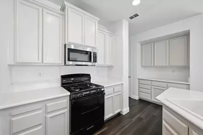 1400 Jacoby Creek Court, Plumas Lake, CA 95961 - Photo 32