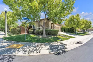 1199 Torrington Ln, Lincoln, CA 95648 - Photo 2