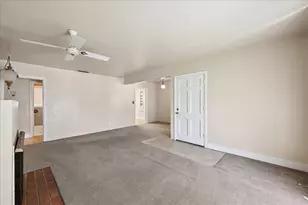 4620 22nd St, Sacramento, CA 95822 - Photo 6