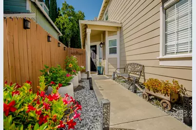1530 Paradise Valley Drive, Woodland, CA 95776 - Photo 4