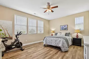 1316 Folsom Meadows Cir, Folsom, CA 95630 - Photo 22