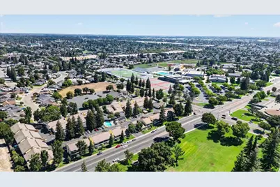 1311 W Century Boulevard #27, Lodi, CA 95242 - Photo 38