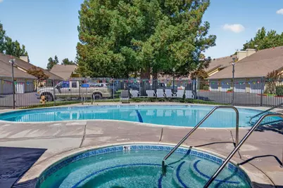 1311 W Century Boulevard #27, Lodi, CA 95242 - Photo 34