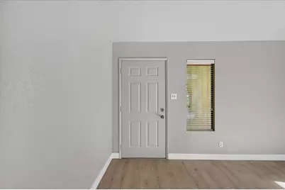 1311 W Century Boulevard #27, Lodi, CA 95242 - Photo 8