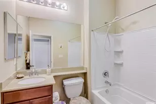 10858 Wraysbury Way, Rancho Cordova, CA 95670 - Photo 16
