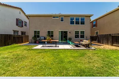 2113 Yarnell Way, Elk Grove, CA 95758 - Photo 38