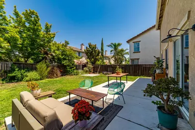 2113 Yarnell Way, Elk Grove, CA 95758 - Photo 40
