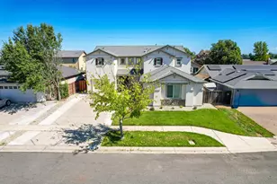 1677 Brookglen Dr, Olivehurst, CA 95961 - Photo 2