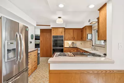 5860 Annrud Way, Sacramento, CA 95822 - Photo 24