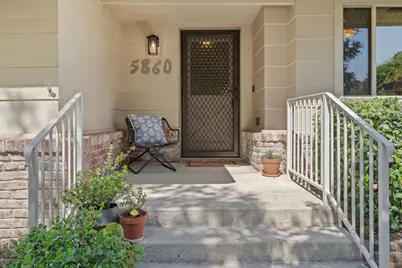 5860 Annrud Way, Sacramento, CA 95822 - Photo 4