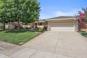 5860 Annrud Way, Sacramento, CA 95822 - Photo 6