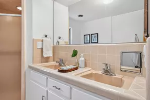 5860 Annrud Way, Sacramento, CA 95822 - Photo 44