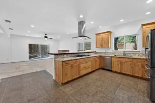 8505 Hayden Way, Fair Oaks, CA 95628 - Photo 12