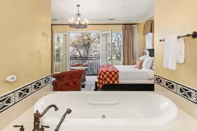 1210 Arden Hills Lane, Sacramento, CA 95864 - Photo 58