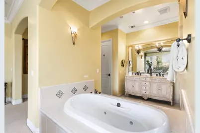 1210 Arden Hills Lane, Sacramento, CA 95864 - Photo 38