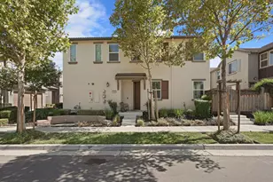212 W Ramsey Dr, Mountain House, CA 95391 - Photo 1
