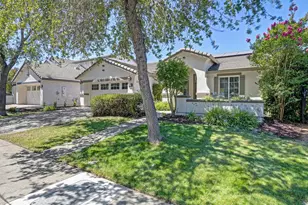 11721 Azalea Garden Way, Rancho Cordova, CA 95742 - Photo 2