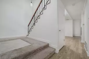 123 Fairgrounds Dr, Sacramento, CA 95817 - Photo 10