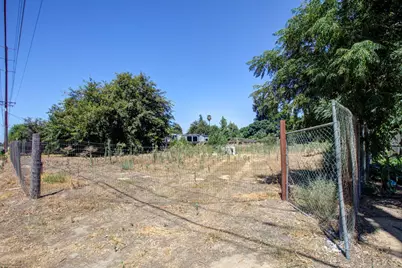16528 August Avenue, Delhi, CA 95315 - Photo 2