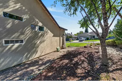460 Mitchell Lake Court, Copperopolis, CA 95228 - Photo 6