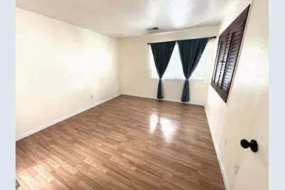 1109 E Orangeburg Ave #13, Modesto, CA 95350 - Photo 16