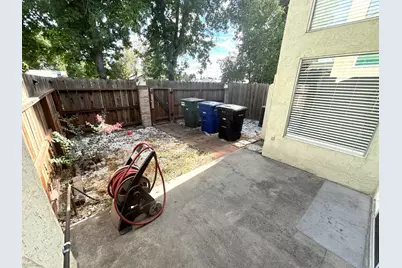 1109 E Orangeburg Ave #13, Modesto, CA 95350 - Photo 24