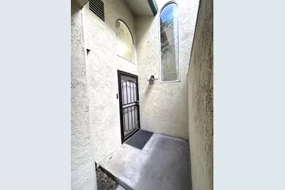 1109 E Orangeburg Ave #13, Modesto, CA 95350 - Photo 4