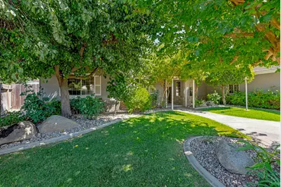 686 Mockingbird Court, Merced, CA 95340 - Photo 8