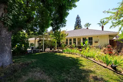 404 W Rumble Road, Modesto, CA 95350 - Photo 2