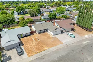 5913 Brett Dr, Sacramento, CA 95842 - Photo 40