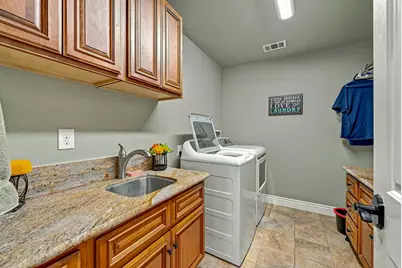 1320 Silhouette Court, Merced, CA 95340 - Photo 44