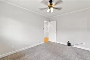 2140 Gerber Ave, Sacramento, CA 95817 - Photo 24
