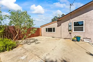 4570 Soledad Ave, Sacramento, CA 95820 - Photo 38