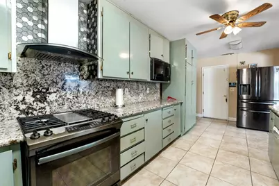 216 Barros St, Patterson, CA 95363 - Photo 4