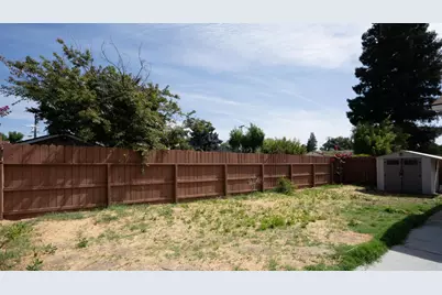 1601 Carnation Court, Modesto, CA 95355 - Photo 20